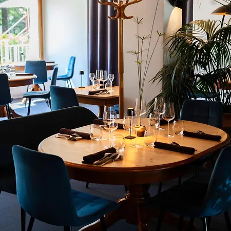 Restaurant Les Glycines 3*