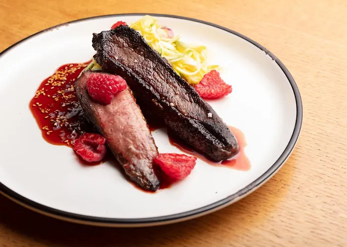 Отель Restaurant Les Glycines Vieille-Brioude