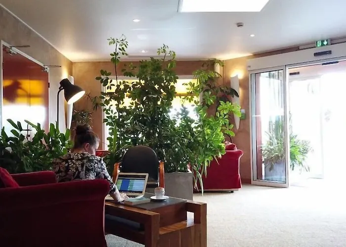 מלון Restaurant Les Glycines Vieille-Brioude